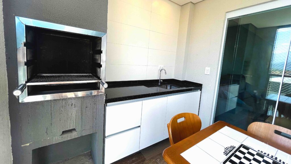 apartamento no centro de ubatuba proximo a orla investimento imobiliario vithoria silvino imoveis em ubatuba litoral norte venda aluguel e temporada-12