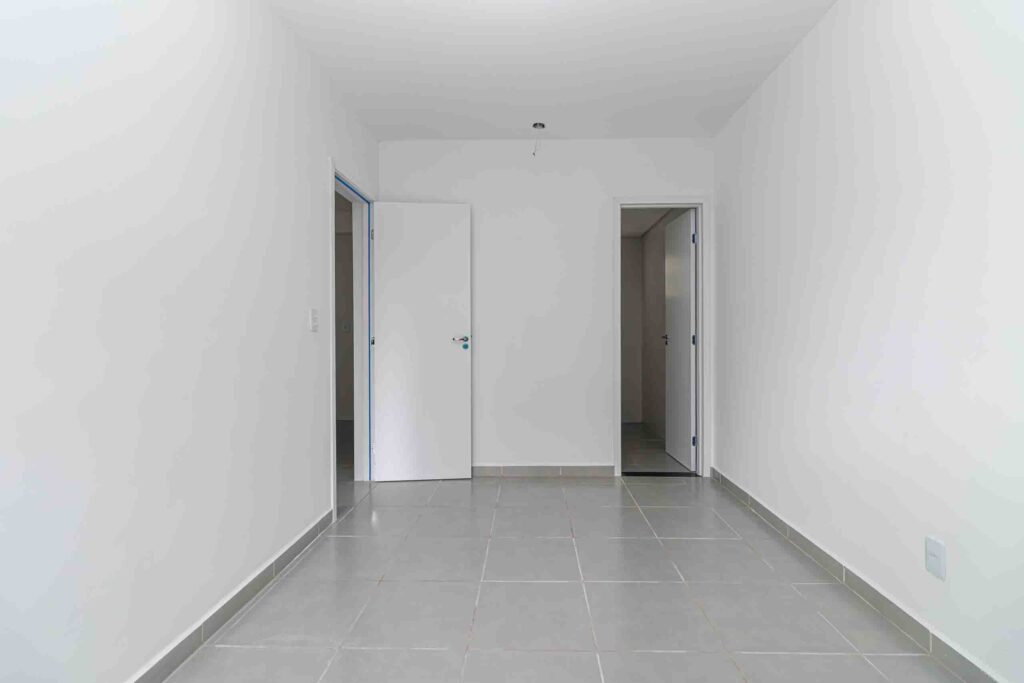 APARTAMENTO A VENDA PROXIMO A PARAIA GARANDE UBATUBA 630MIL CONDOMINIO LAZER COMPLETO ITAGUÁ UBATUBA LITORAL NORTE SÃO PAULO-2