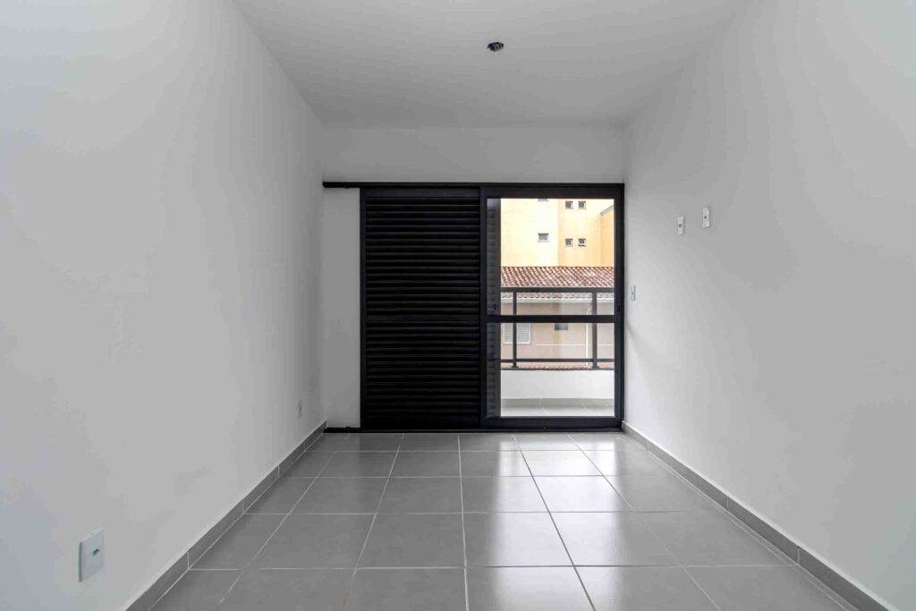 APARTAMENTO A VENDA PROXIMO A PARAIA GARANDE UBATUBA 630MIL CONDOMINIO LAZER COMPLETO ITAGUÁ UBATUBA LITORAL NORTE SÃO PAULO-4