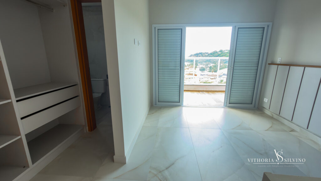 COBERTURA NA PRAIA DAS TONINHAS DE FRENTE PARA O MAR INVESTIMENTO IMOBILIÁRIA UBATUBA -14